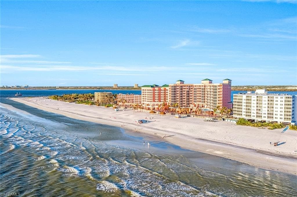 200 Estero BLVD 207-15