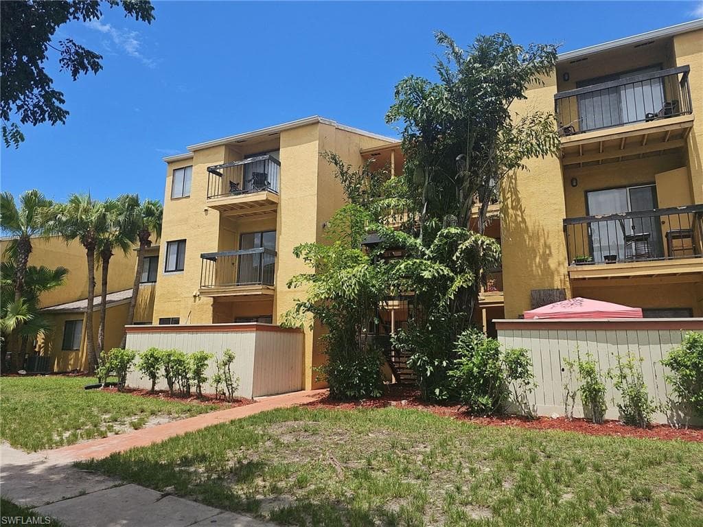 2905 Winkler AVE 713-2
