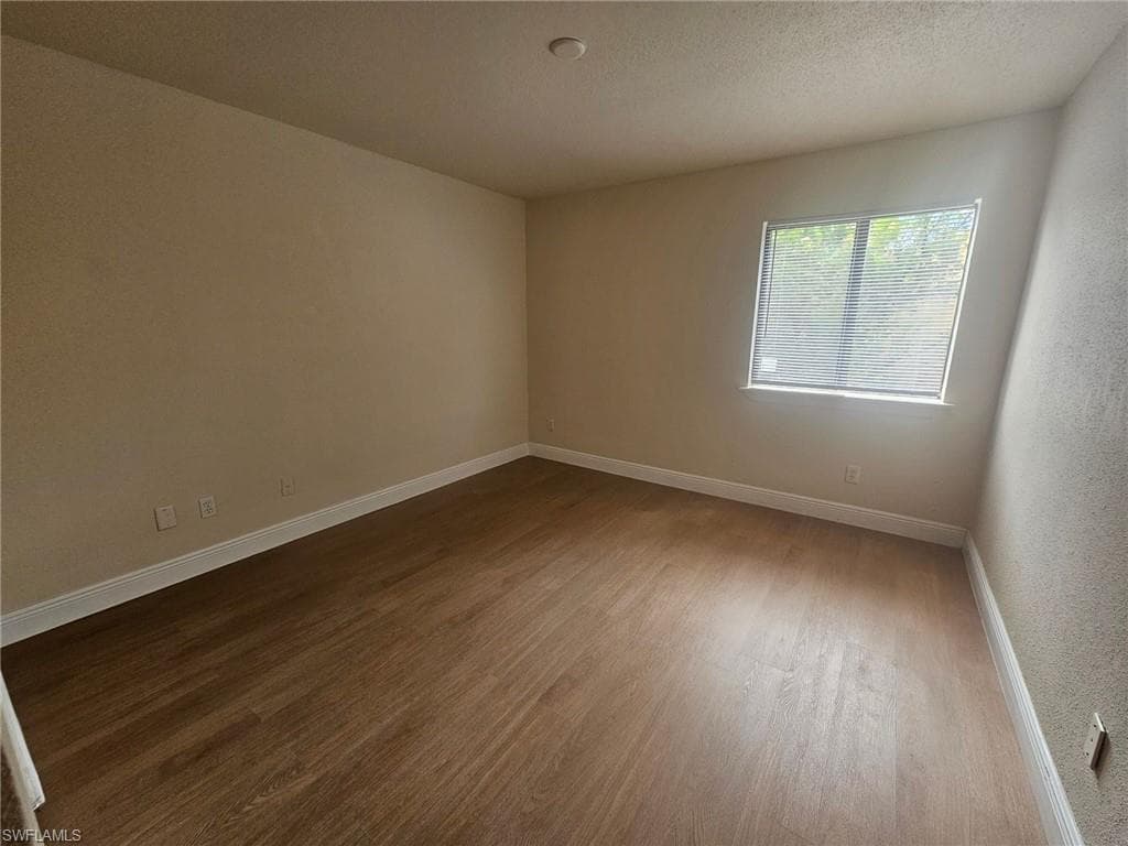 2905 Winkler AVE 713-11