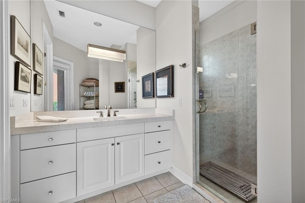 15411 Catalpa Cove LN-22