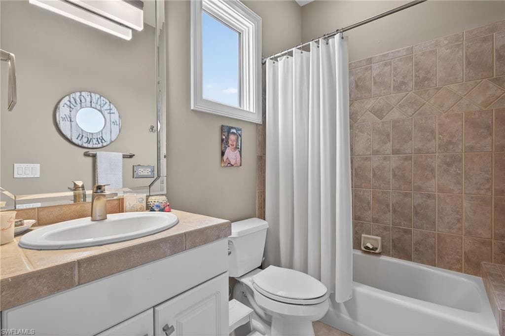 15411 Catalpa Cove LN-25