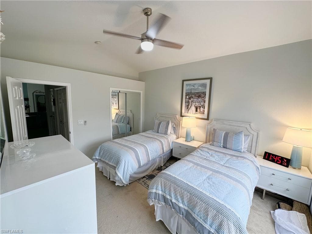 23007 Lone Oak DR-11