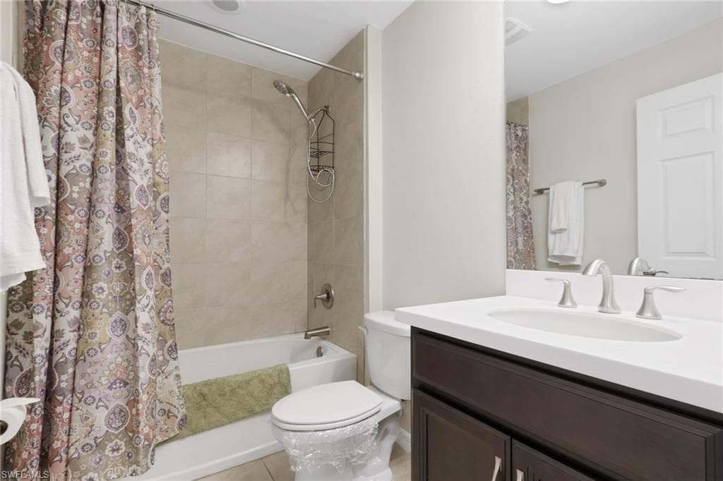 3763 Crofton CT-13