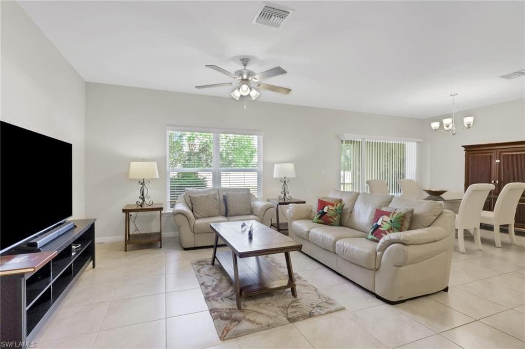 3763 Crofton CT-3