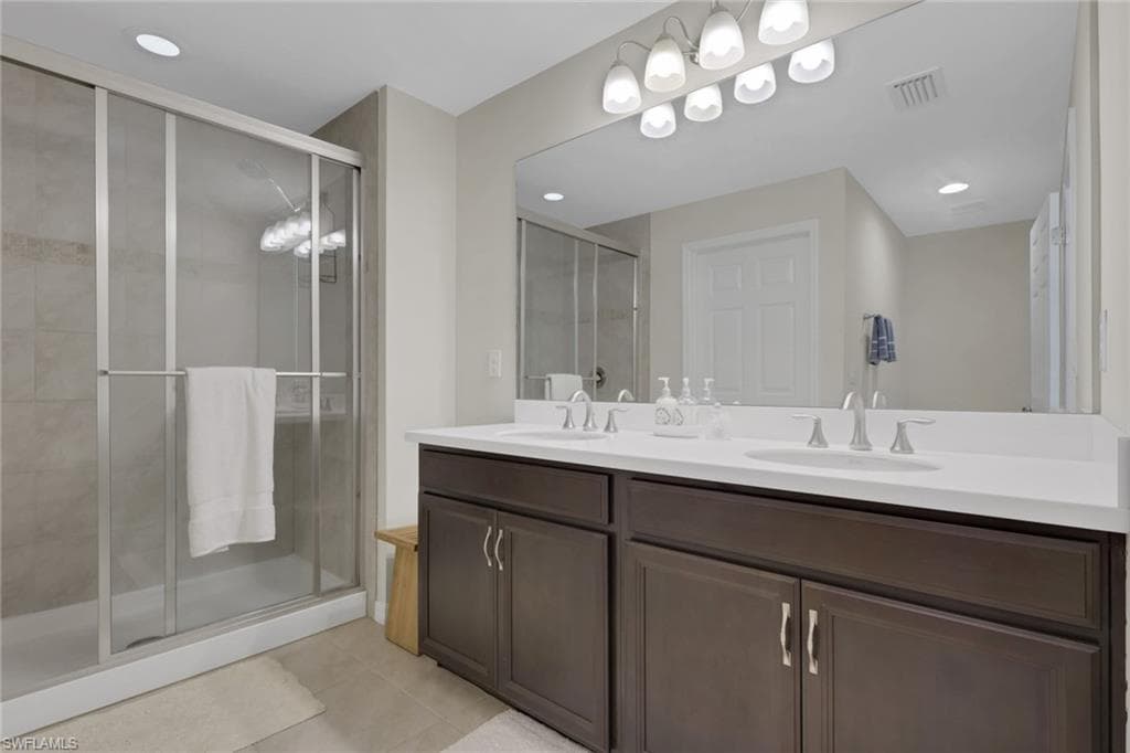 3763 Crofton CT-9