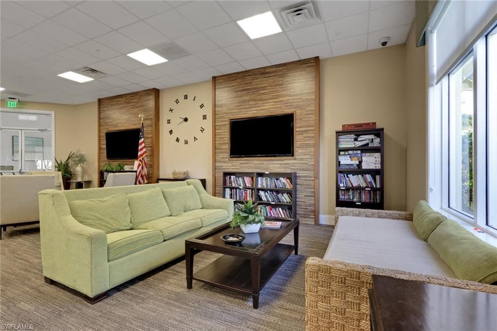 3763 Crofton CT-37