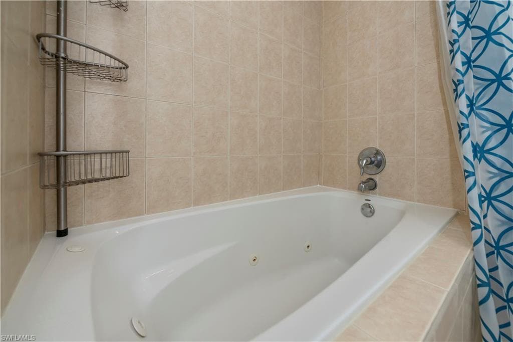 3324 N Key DR 8-33