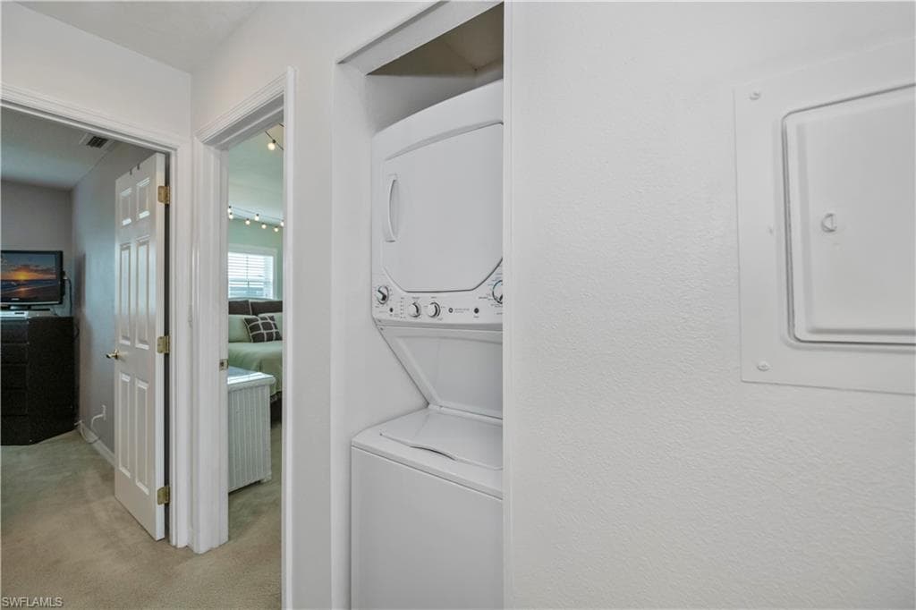 3324 N Key DR 8-35