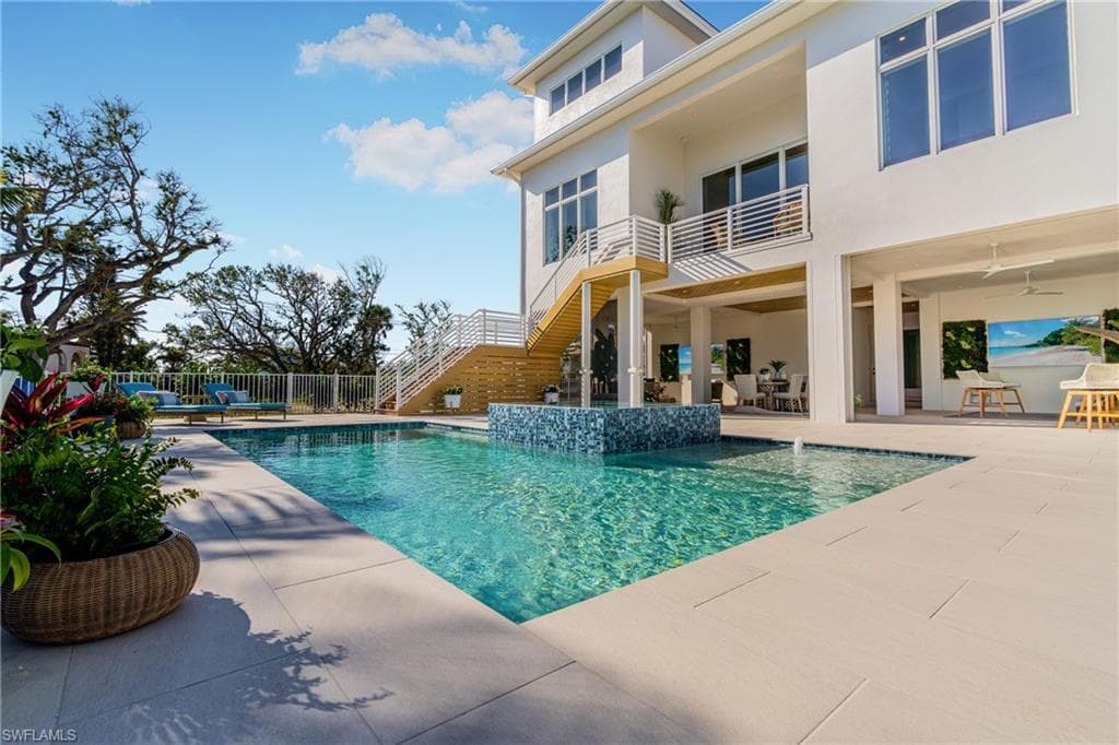 5921 Estero BLVD-2