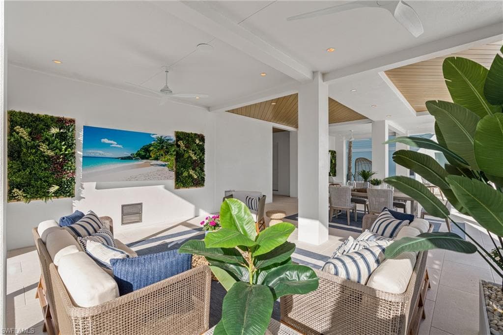 5921 Estero BLVD-21