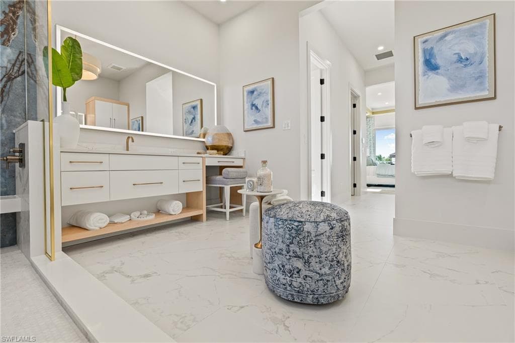 5921 Estero BLVD-18
