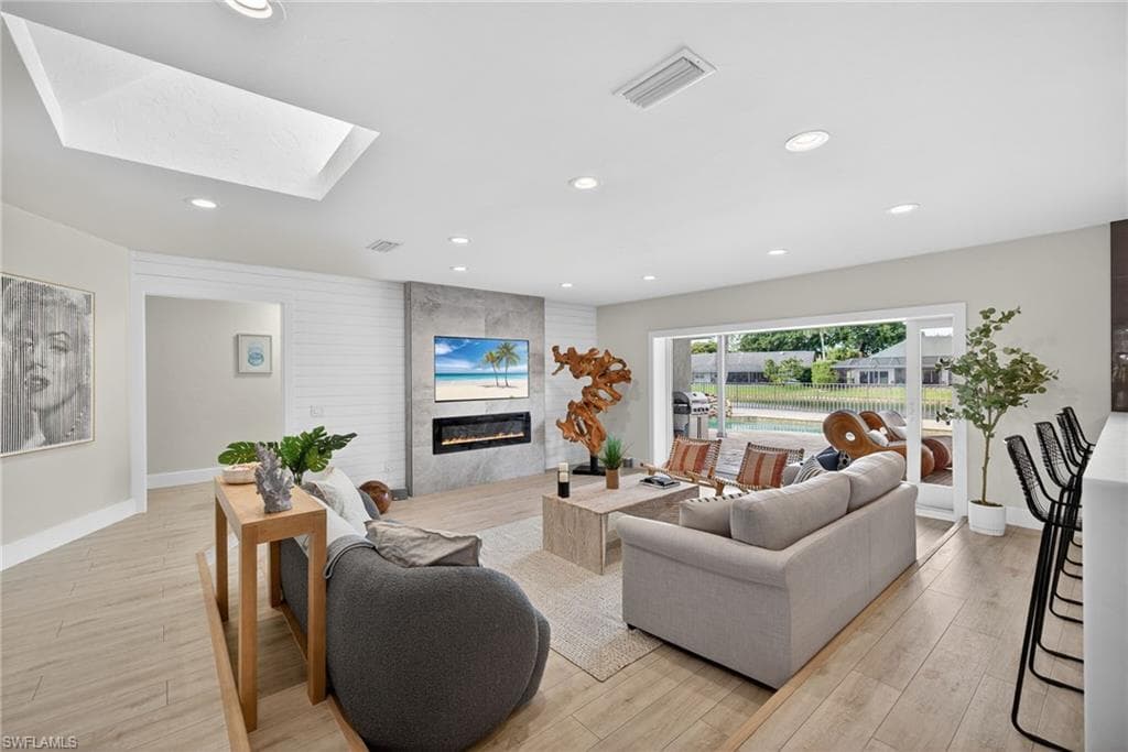 2341 MAYFIELD CT 8-1