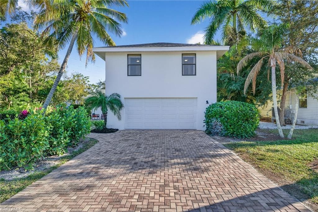 1275 8TH AVE N-24