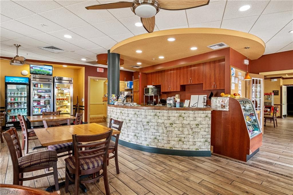 20230 Estero Gardens CIR 206-28