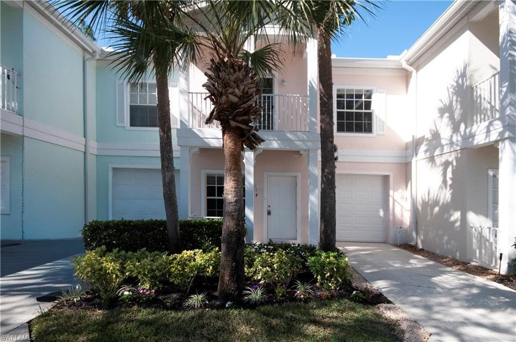 3281 Lindsey LN 4-32