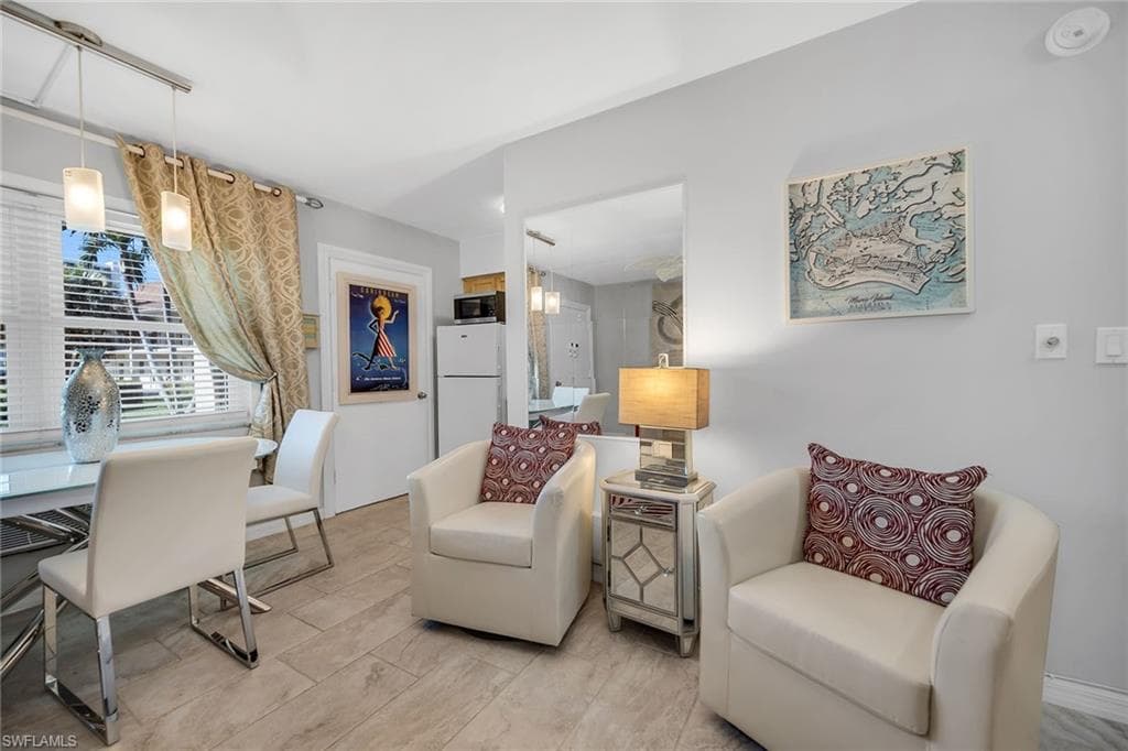 235 Seaview CT B2-5
