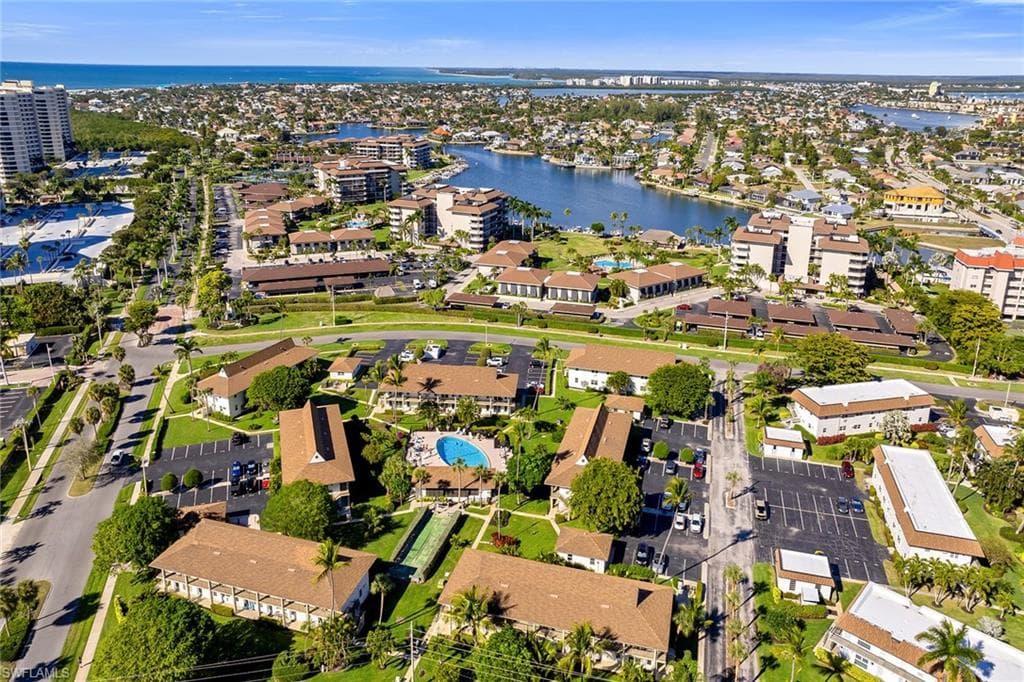 235 Seaview CT B2-48