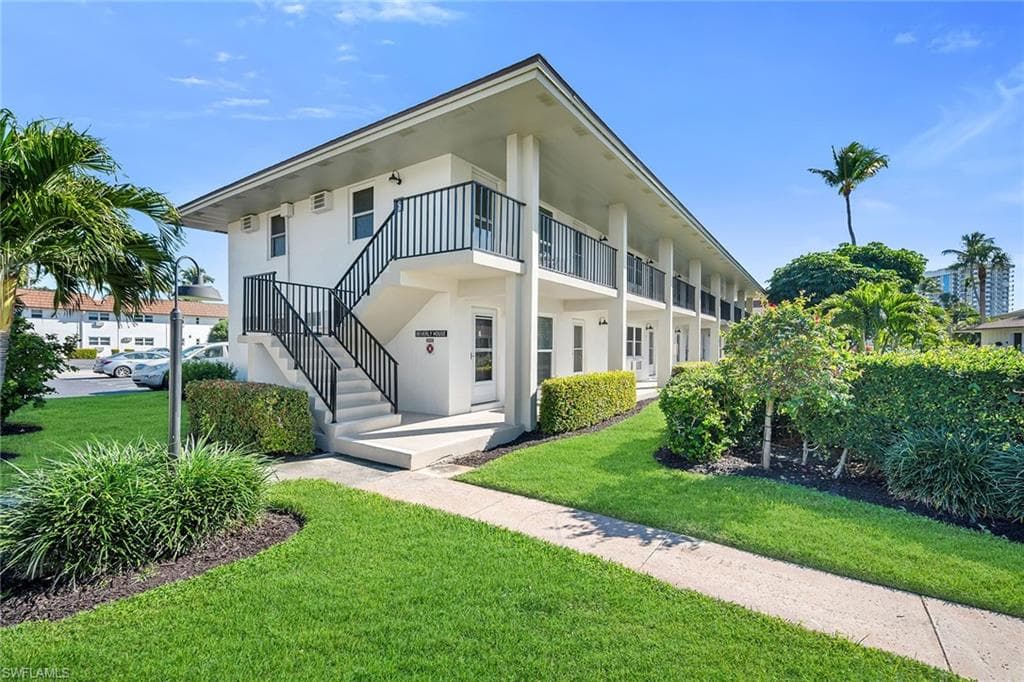 235 Seaview CT B2-19