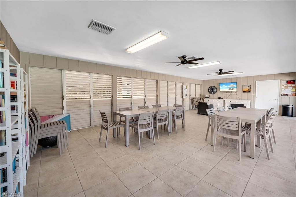 235 Seaview CT B2-31