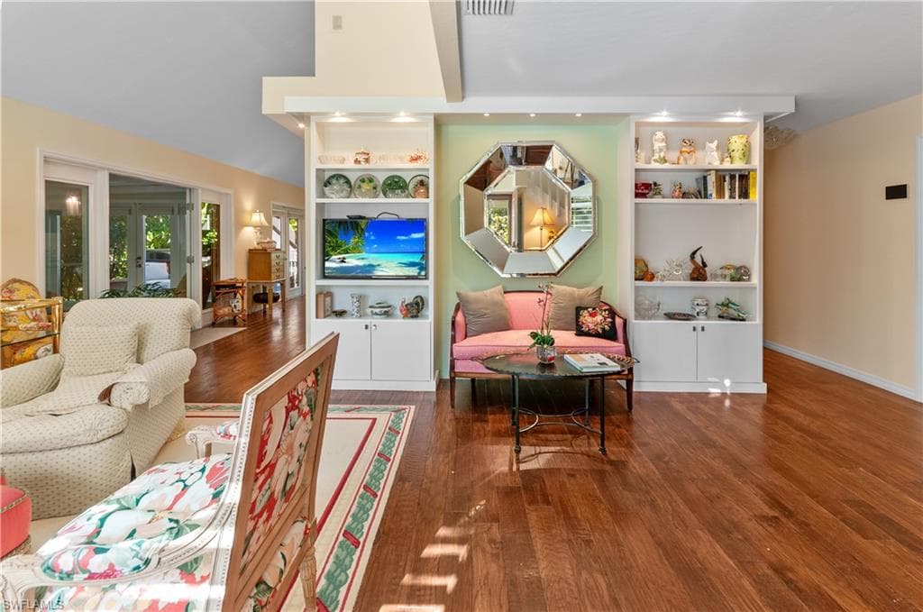 1313 Solana RD W A3-4