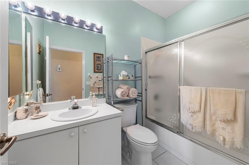 9410 Village View BLVD-23
