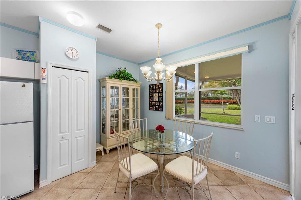 9410 Village View BLVD-12