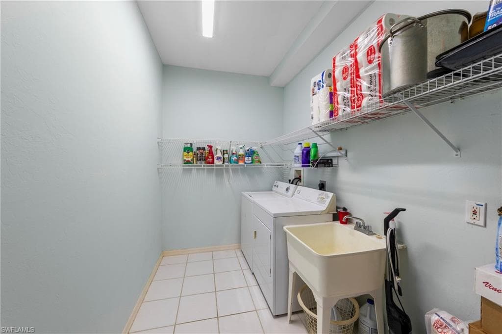 9410 Village View BLVD-24