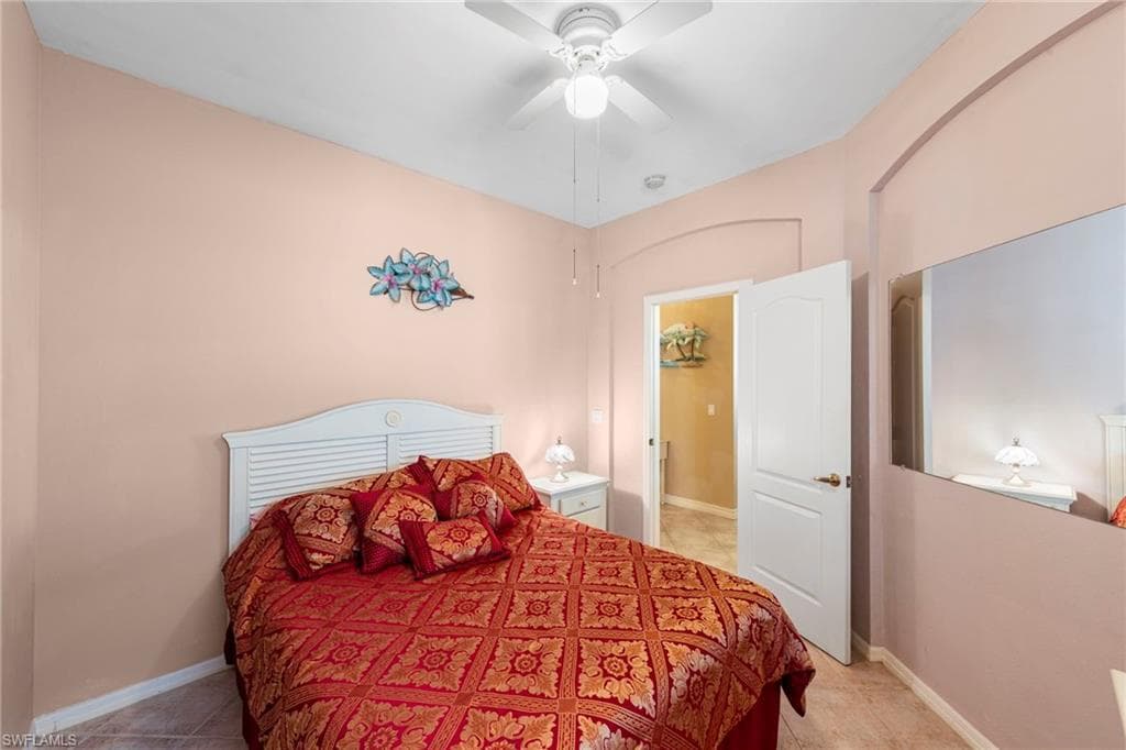 9410 Village View BLVD-14