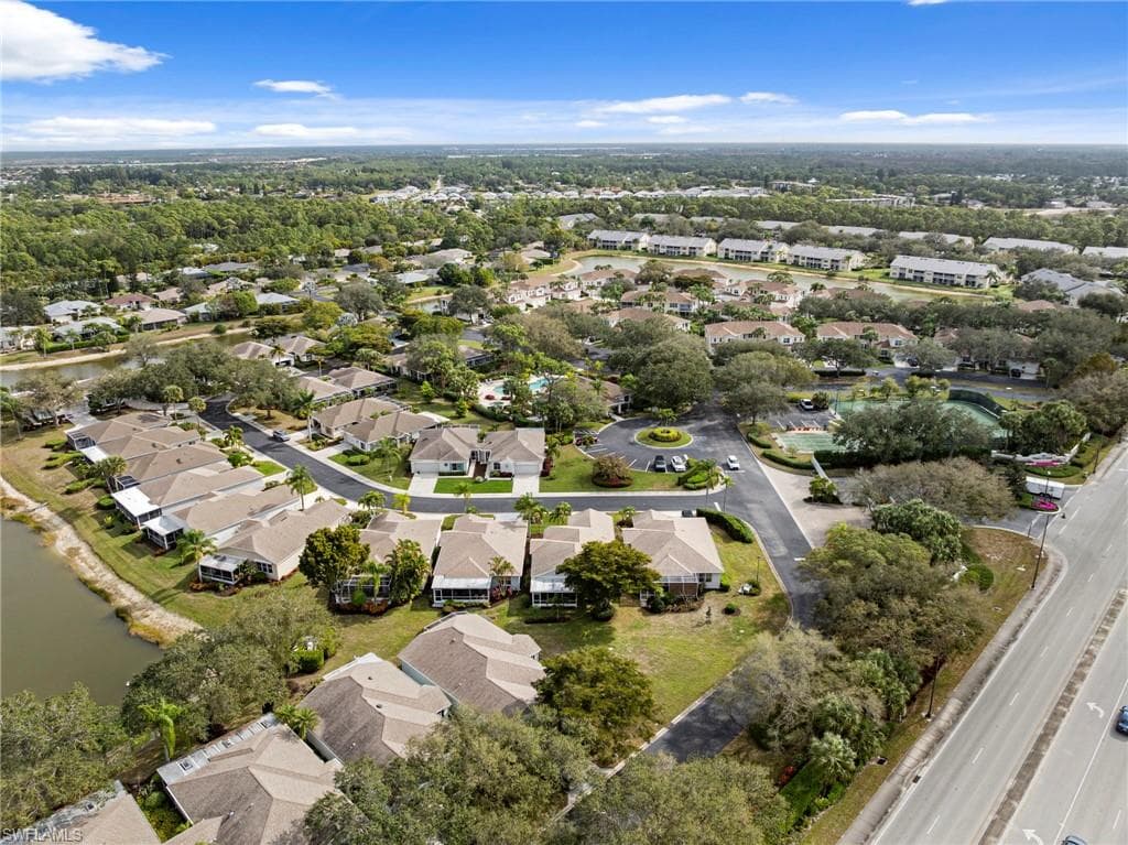 9410 Village View BLVD-50