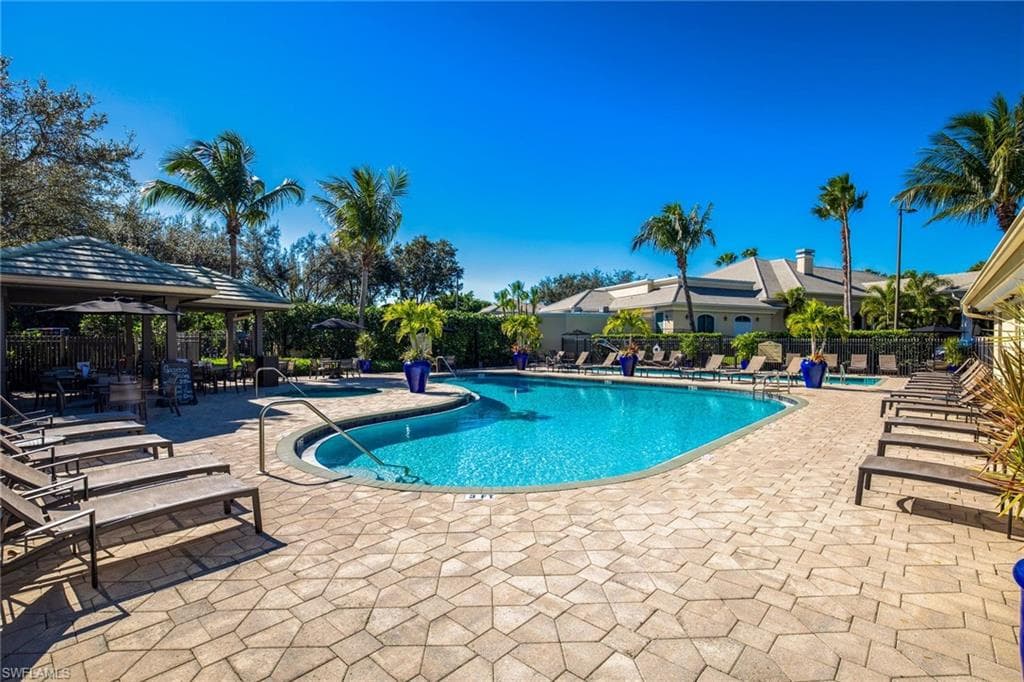 2730 Cypress Trace CIR 2826-19