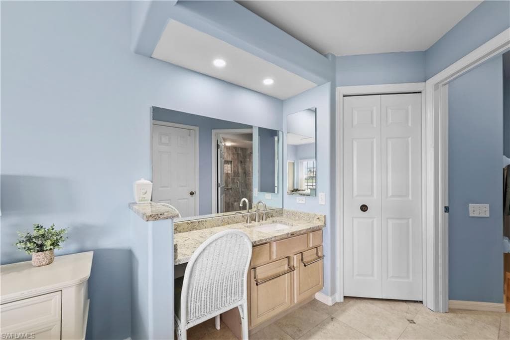 28064 Cavendish CT 2404-18