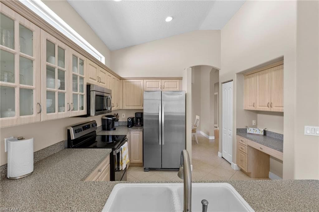 8039 Tauren CT S-12