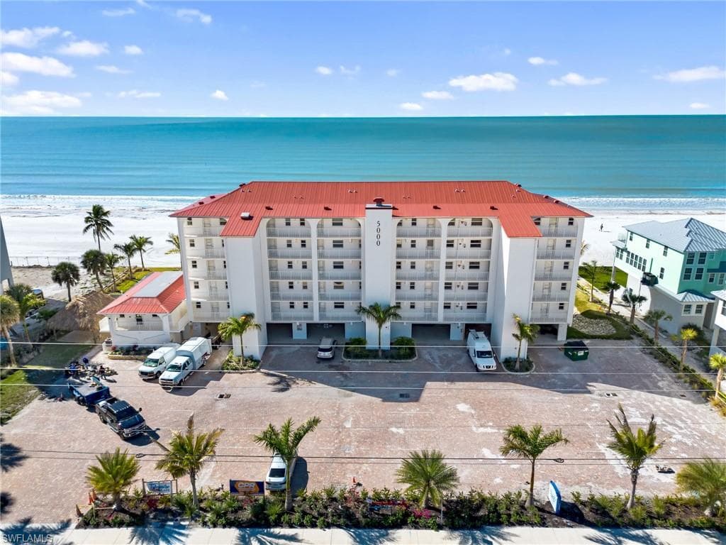 5000 Estero BLVD 407-1