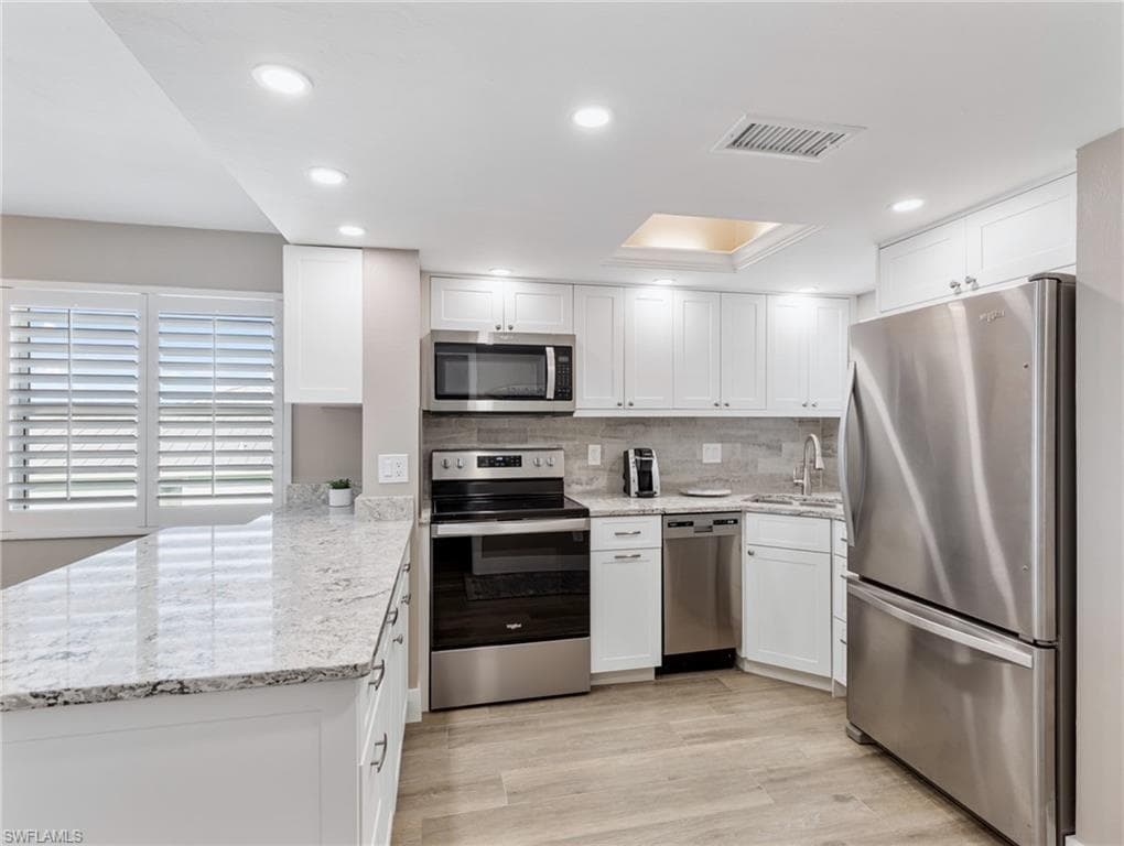 5000 Estero BLVD 407-20