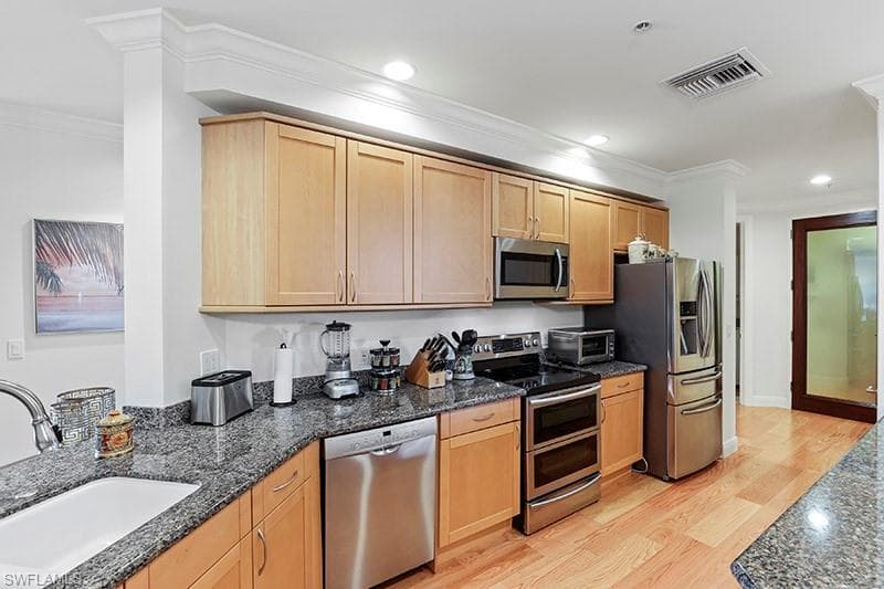 10620 Gulf Shore DR 202-7