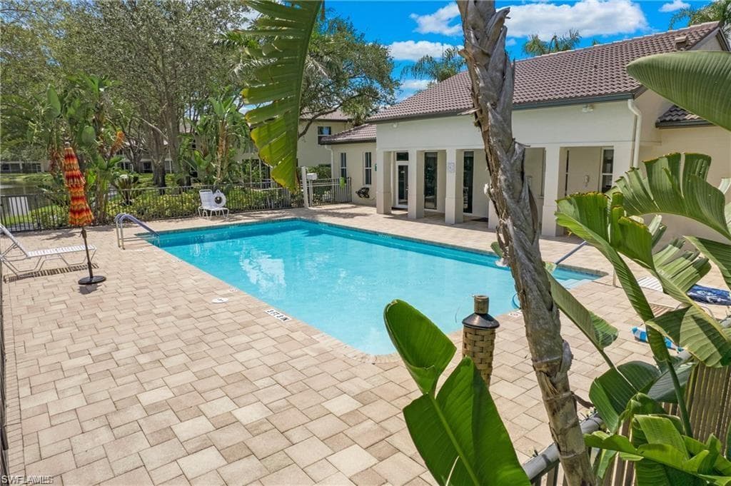 700 Diamond CIR 706-34