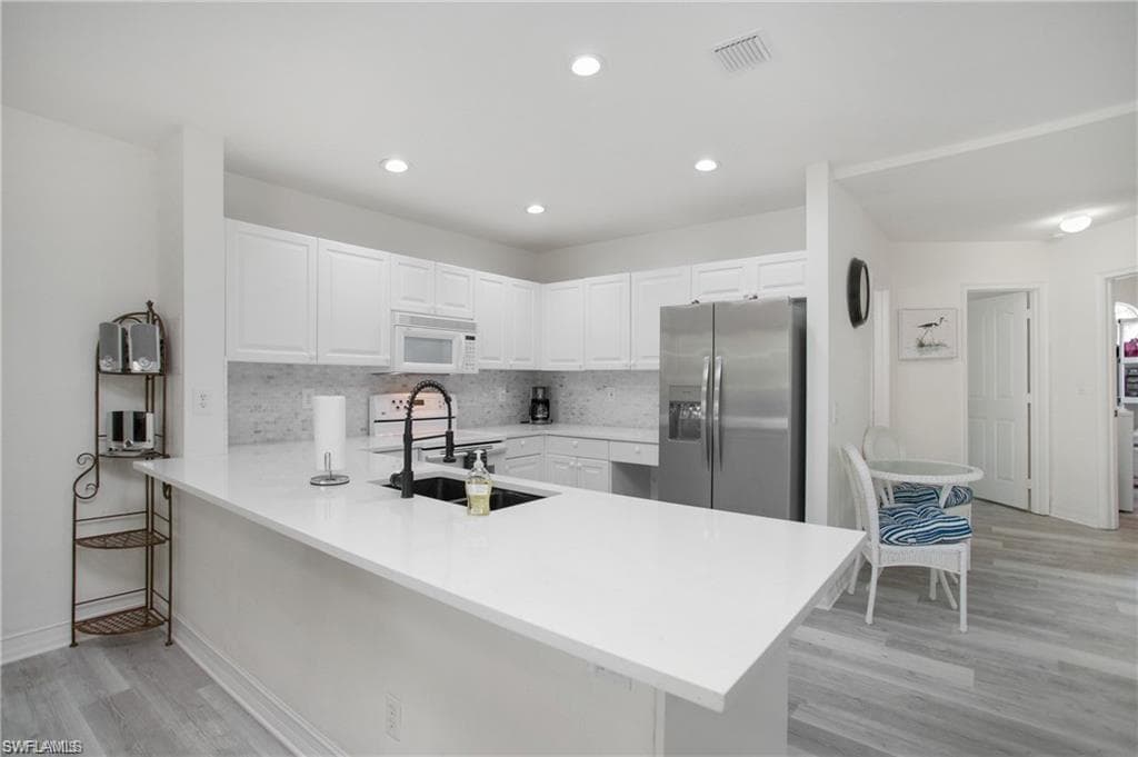 700 Diamond CIR 706-8