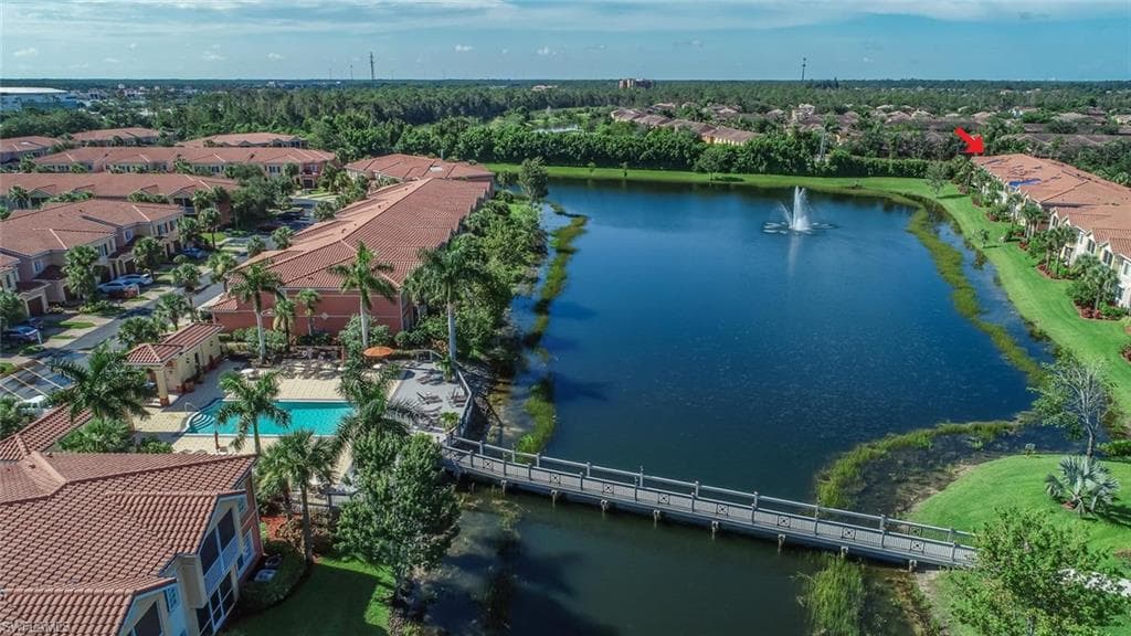 20230 Estero Gardens CIR 206-5