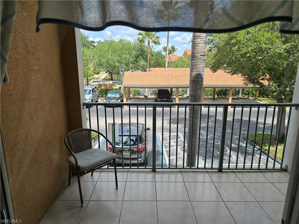 1210 Wildwood Lakes BLVD 203-31