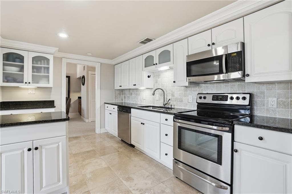 17037 Marina Cove LN-14