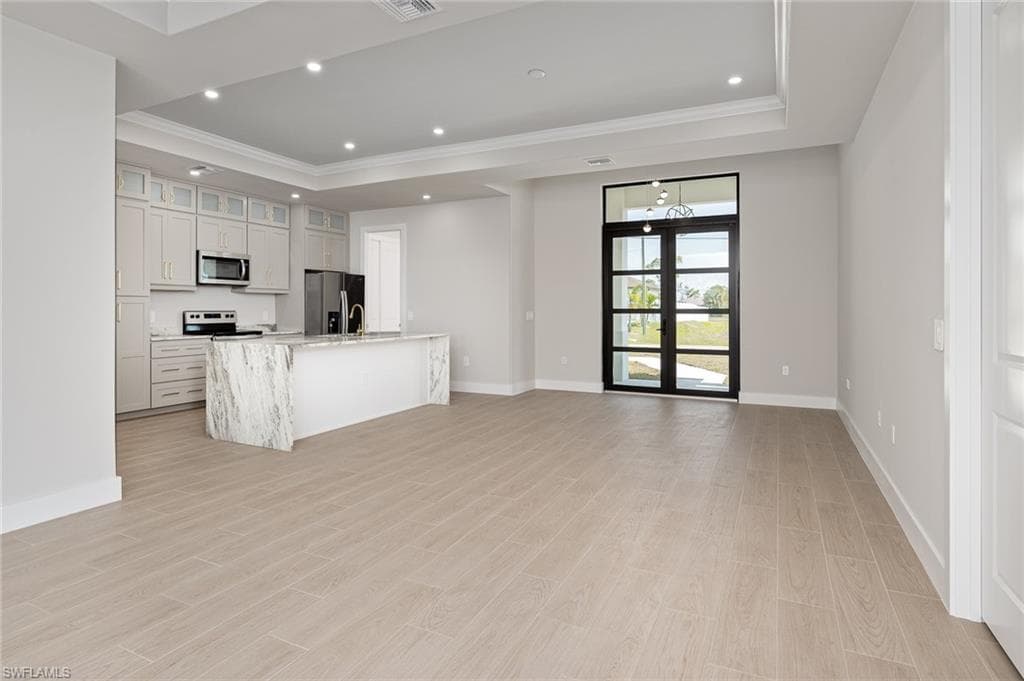 2012 Jackson AVE-9