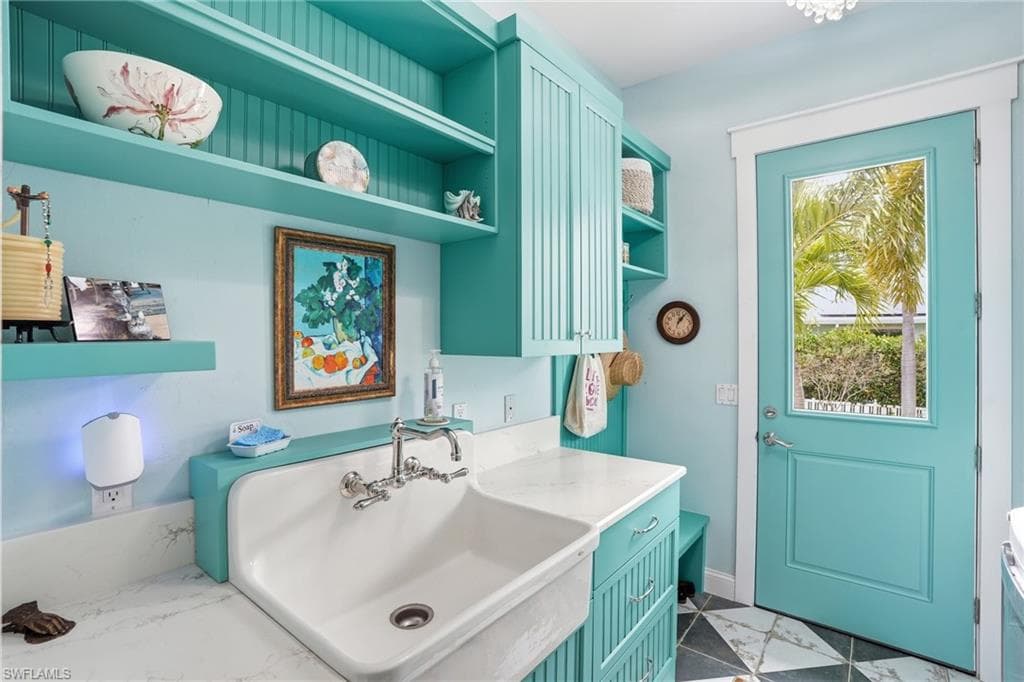18161 Old Dominion CT-27