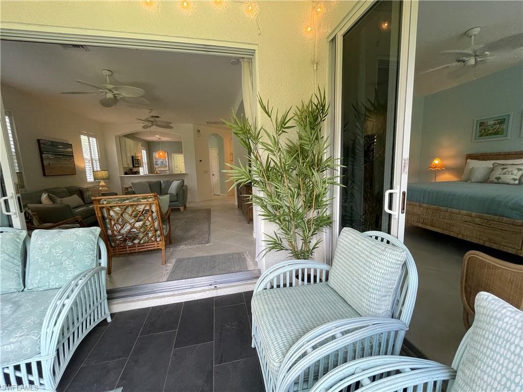 10640 Camarelle CIR-17