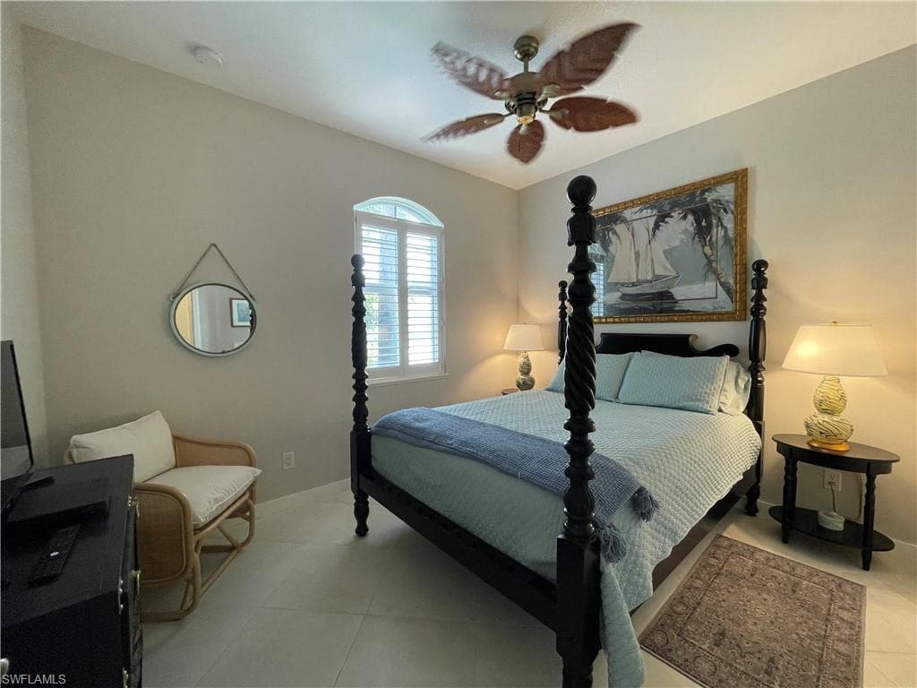 10640 Camarelle CIR-41