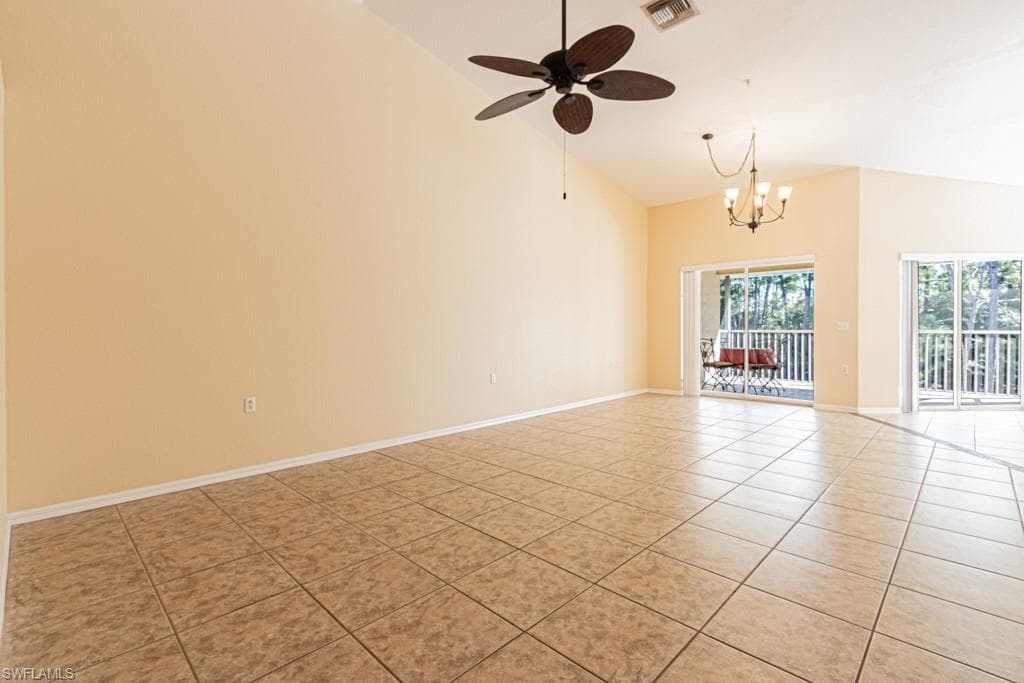 25767 LAKE AMELIA WAY 204-5