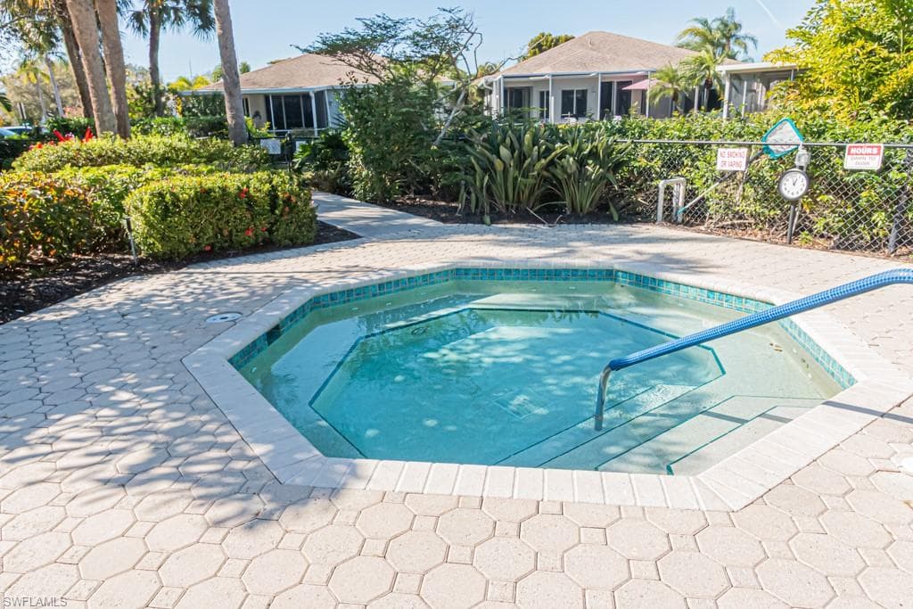 25767 LAKE AMELIA WAY 204-40
