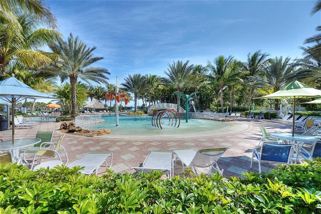 2705 Lambay CT-42