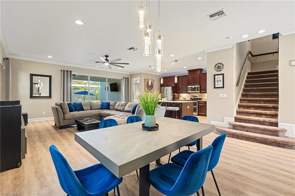 2705 Lambay CT-9