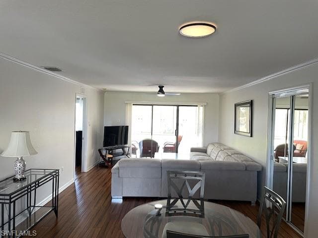 632 Victoria DR 201-11