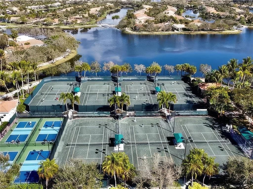 6186 Towncenter CIR-47